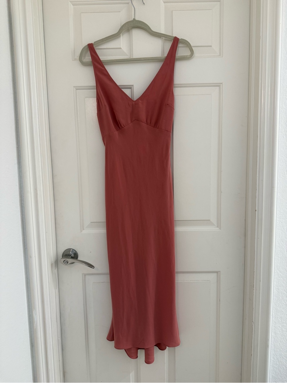 NWT Abercrombie & Fitch salmon pink V-neck bias cut Midi Dress XST